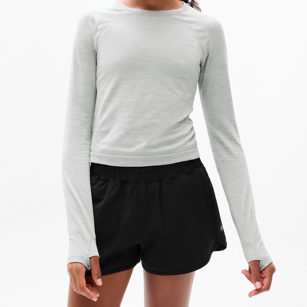 Athleta Light Gray Long Sleeve Top